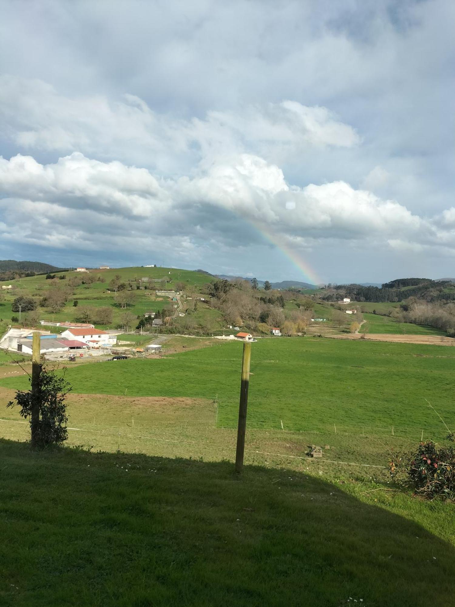 Apartamentos Rurales Sobremazas Bagian luar foto